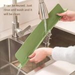 Silicone Sink Splash Guard with Suction - Image 2
