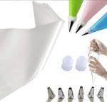 Reusable Silicone Piping Bag with 6 Stainless Steel Tips - Image 3